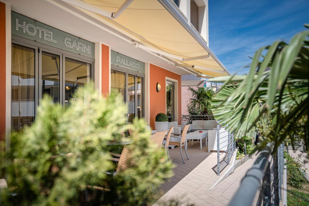 Hotel Palladio Caorle Kültér fotó