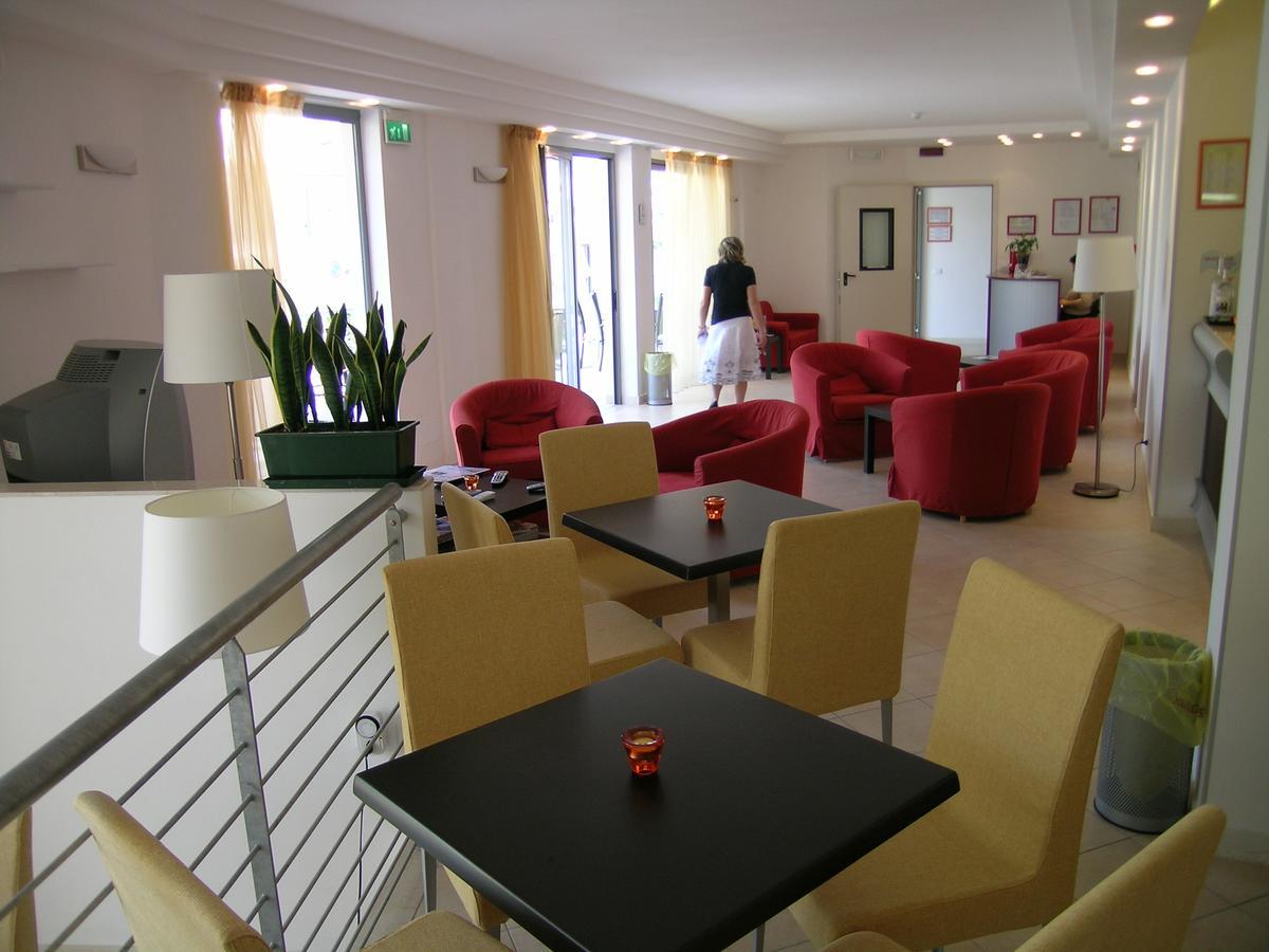 Hotel Palladio Caorle Kültér fotó